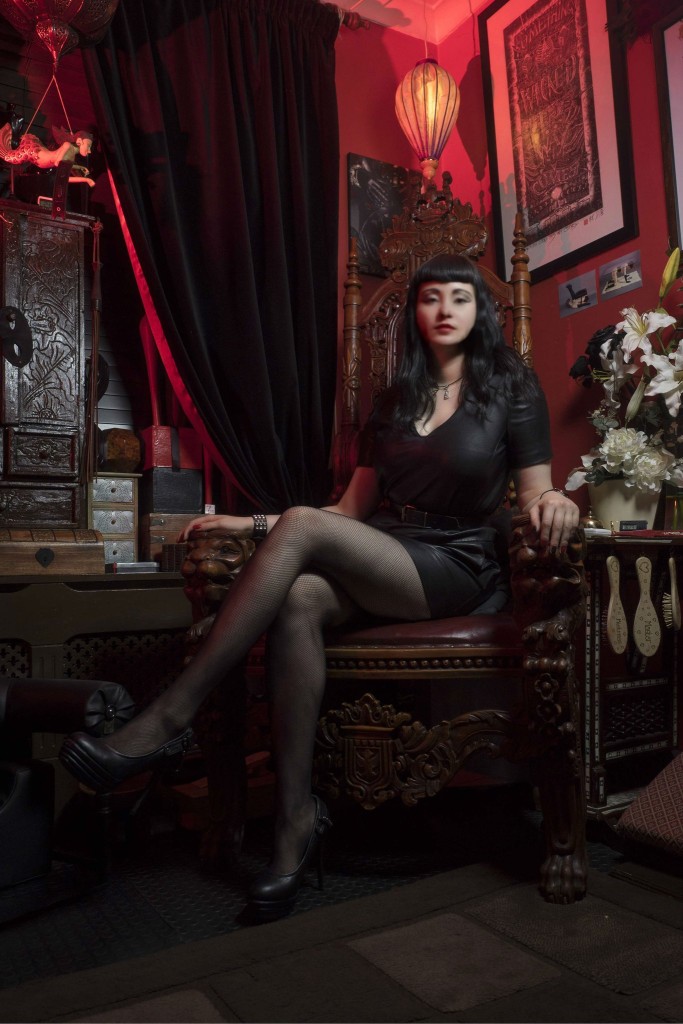 london-mistresses-mistress-bettie-von-sade